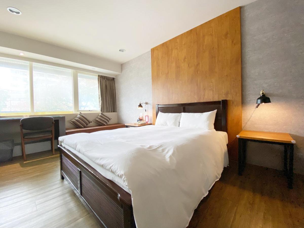Taichung Old F Hotel Екстер'єр фото