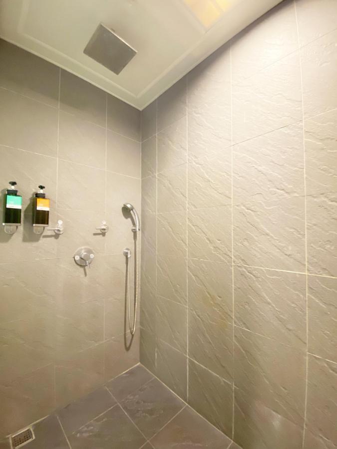 Taichung Old F Hotel Екстер'єр фото