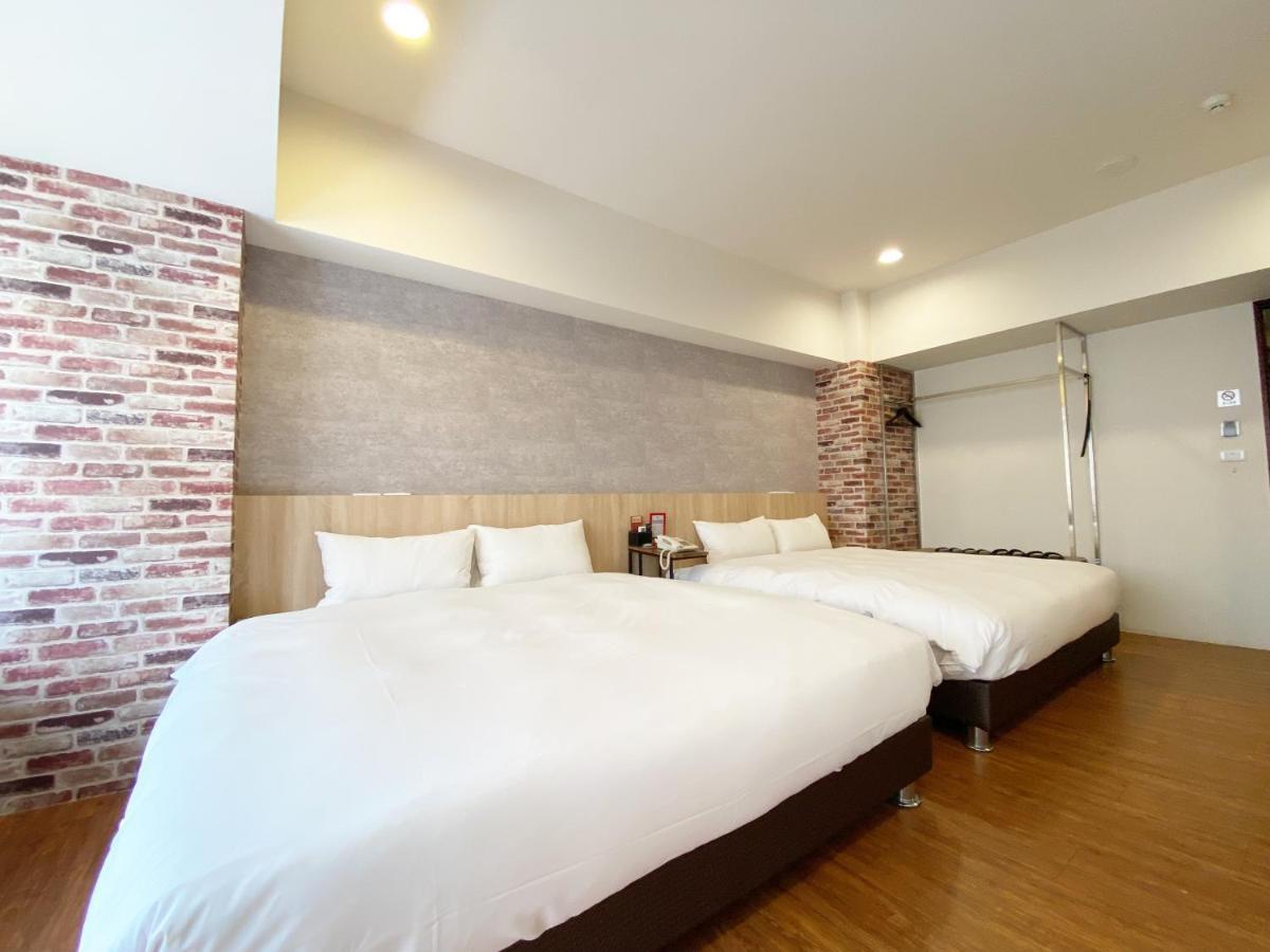 Taichung Old F Hotel Екстер'єр фото